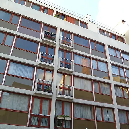 Hotell Titon Paris